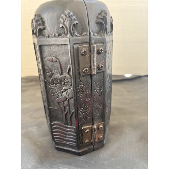 Vintage Buddhist Folding Travel Portable Shrine Kwan Yin Chinese Temple Resin - Picture 10 of 11